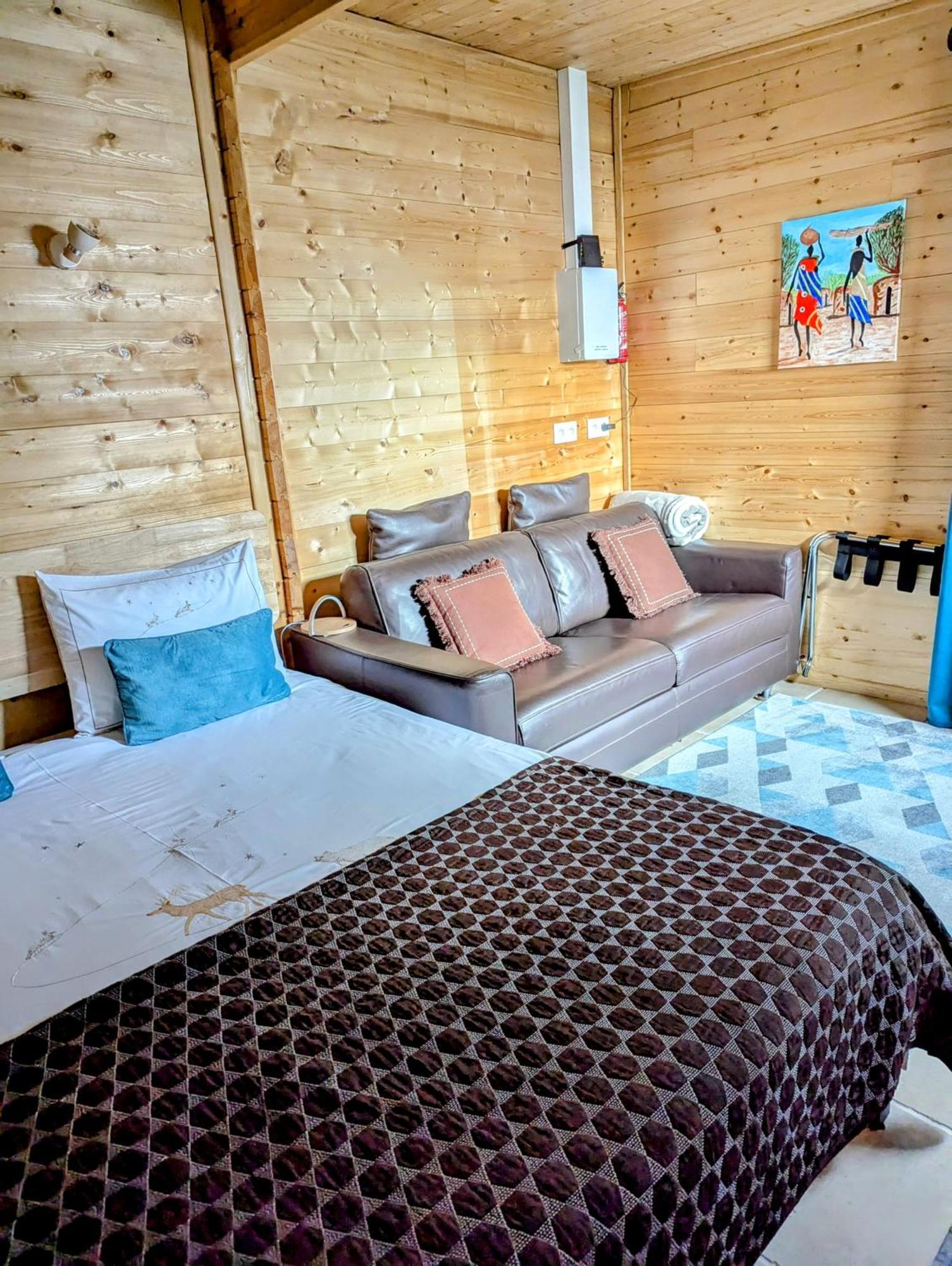 Les Chambres D'Oriane Chessy  Buitenkant foto