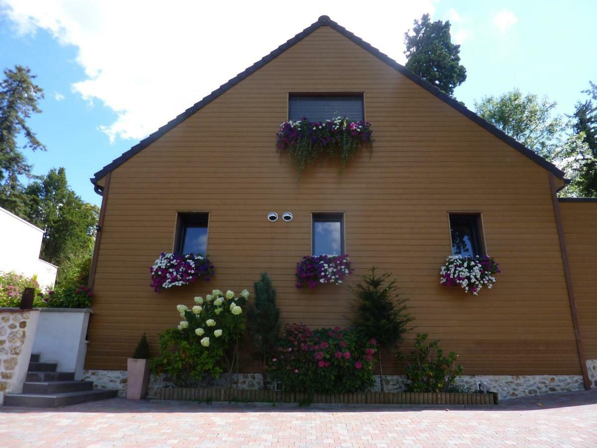 Les Chambres D'Oriane Chessy  Buitenkant foto